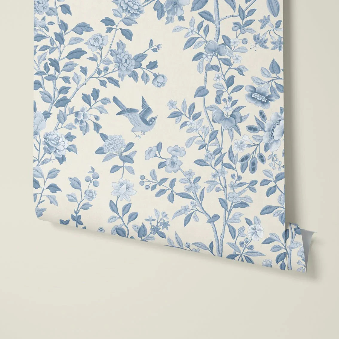 Behang ChInoiserie Tone in Tone Blue - Story of July