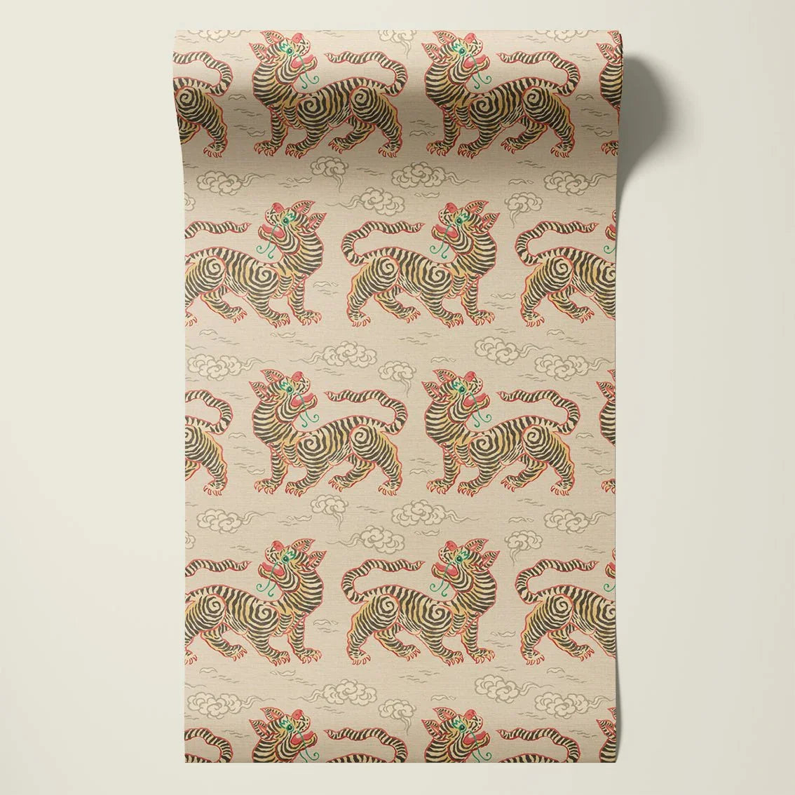 Behangsample Vintage Tigers Offwhite - Story of July