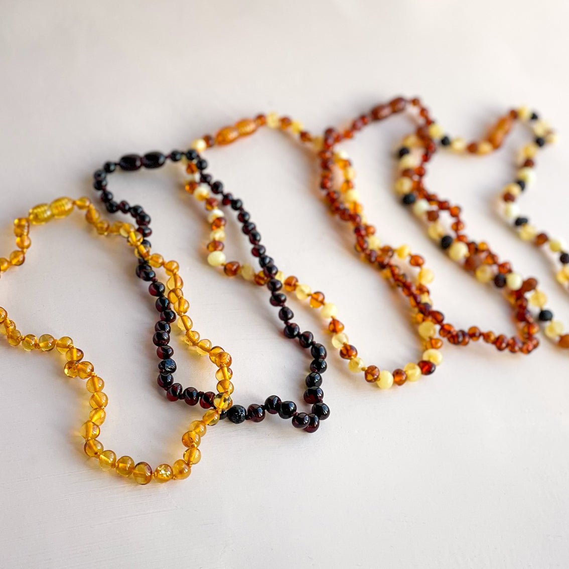 Barnsteen en de Positieve Effecten op Baby's: Een Natuurlijk Wonder - Story of July