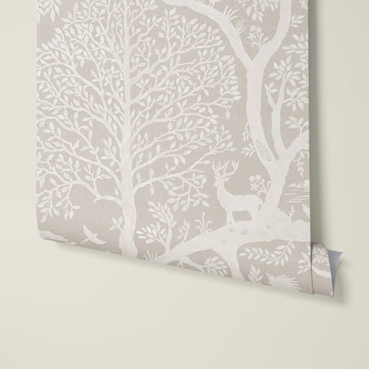 Behang Papercut Forest Khaki - Story of July