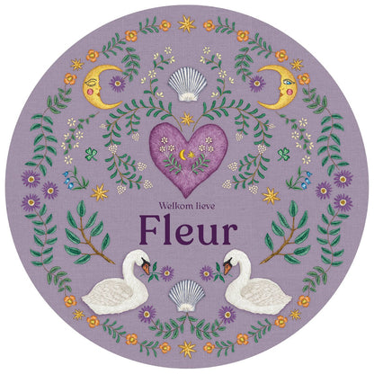 Raamsticker Embroider Swan Purple - Story of July