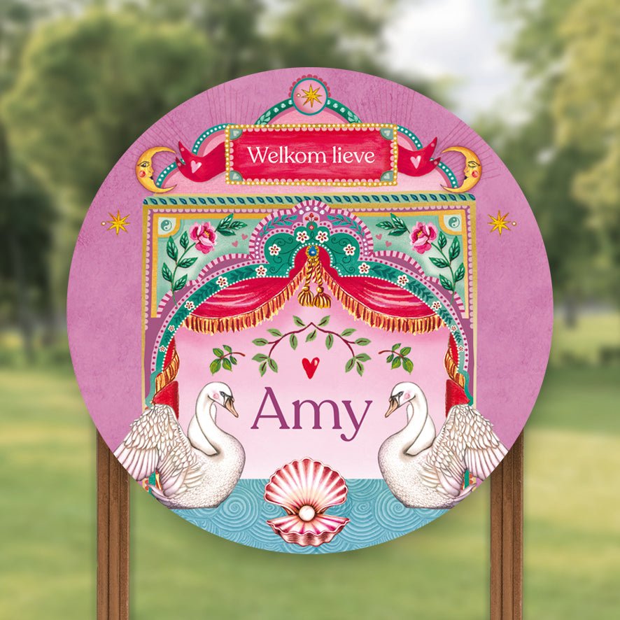 Tuinbord Dancing Swan Pearl - Story of July